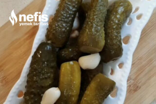 Kaynar Suyla Kütür Kütür Salatalık Turşusu Tarifi