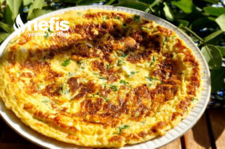 Kahvaltıya Sütlü Peynirli Omlet (Börek Tadında) Tarifi