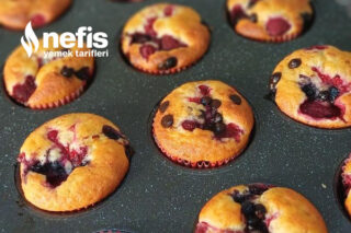 Orman Meyveli Cupcake Tarifi