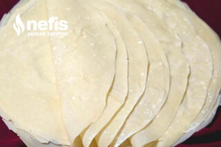 Dondurucu İçin Su Böreklik Yufka Yapımı Tarifi